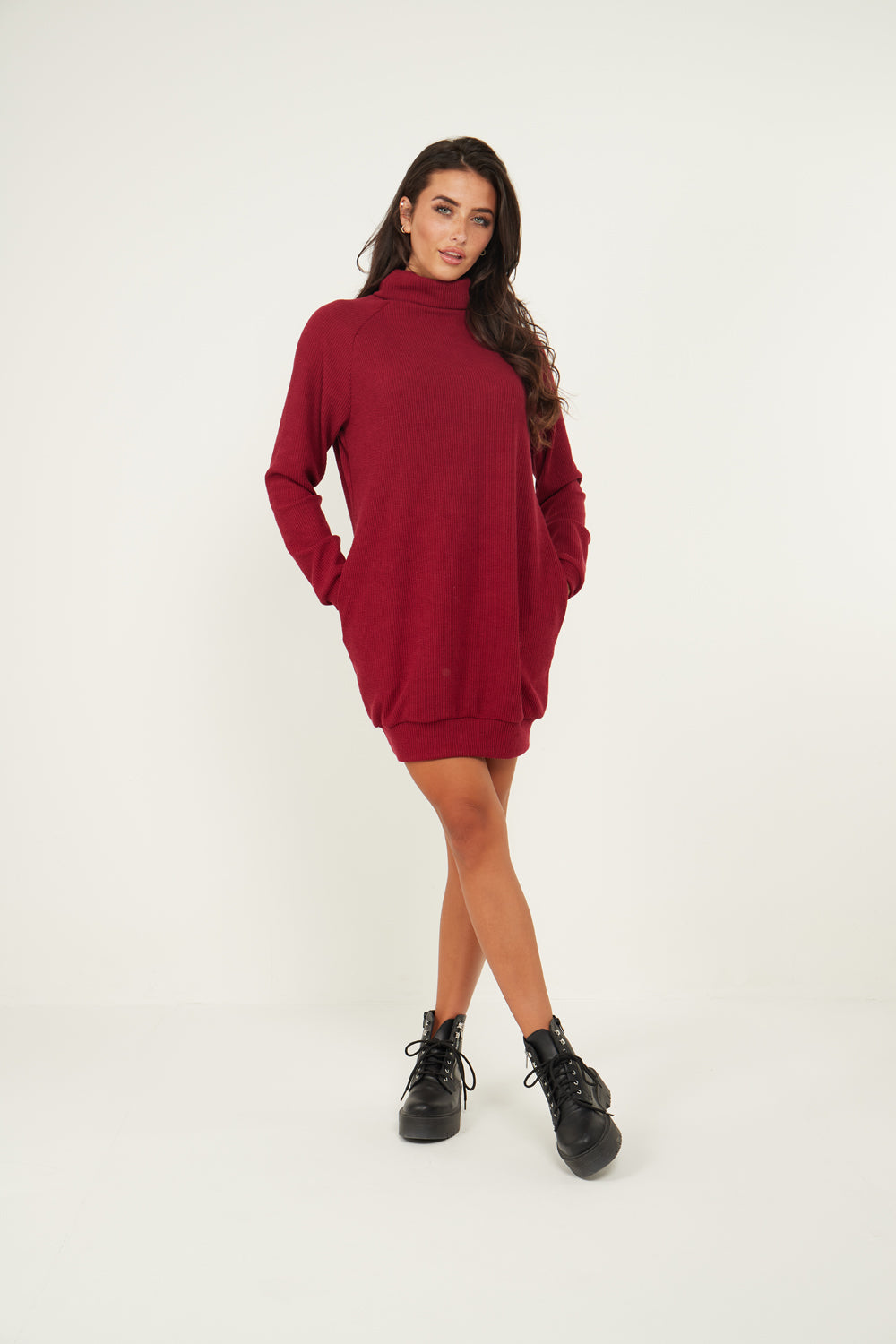 Jumper Dress With Roll Neck And Pockets In Wine