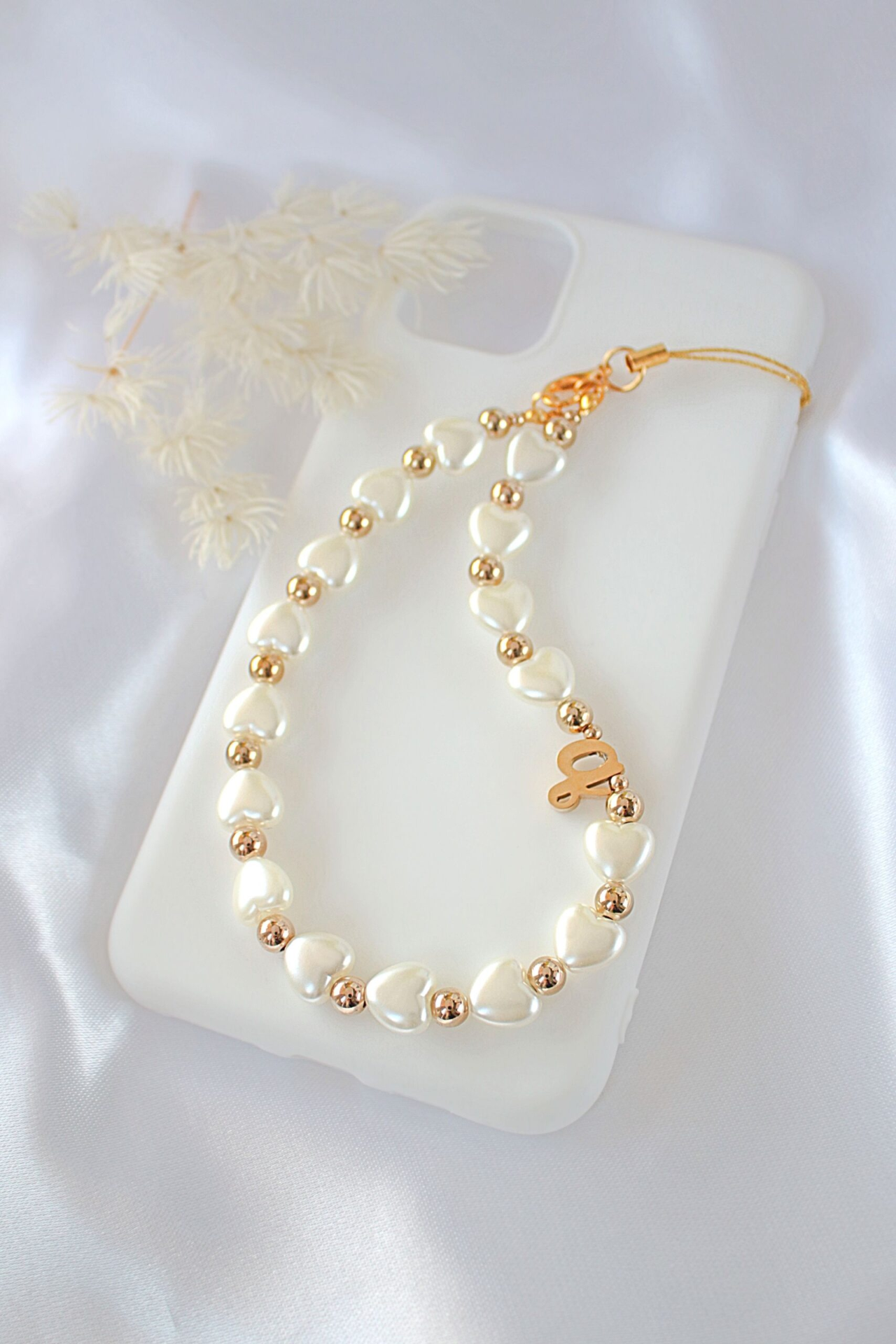 18K Custom Initial | Heart Pearls Beaded Lanyard