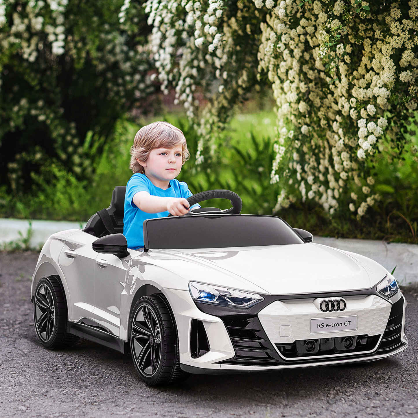 Audi RS e-tron GT Licensed Kids Electric Ride-On Car 12V Battery Powered Toy w/ Remote Control, Lights, Music, for 3-5 years, White