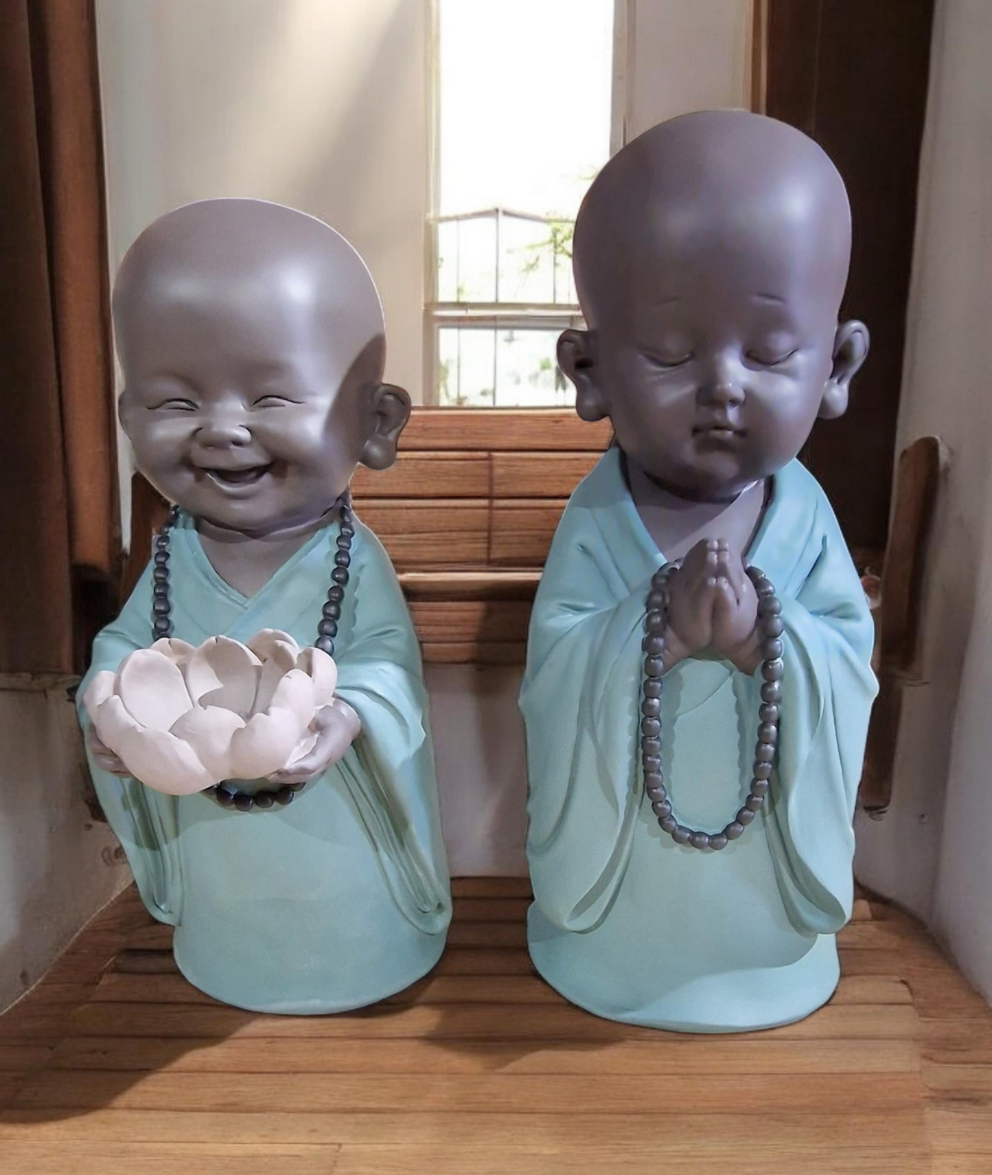 Large Buddha Set Of 2, 30cm