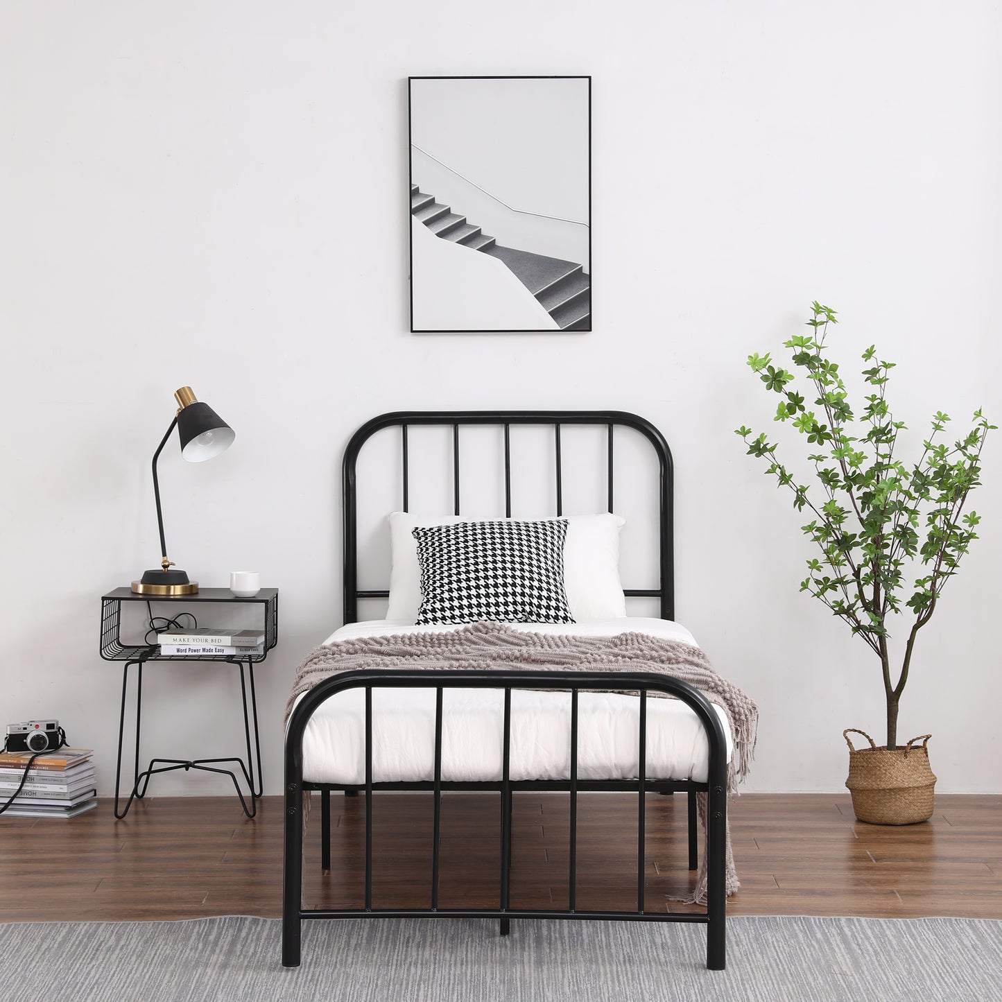 SALE - Single Layer Round Tube Arc Frame Vertical Strip with Bed Foot 3ft Iron Bed - Black